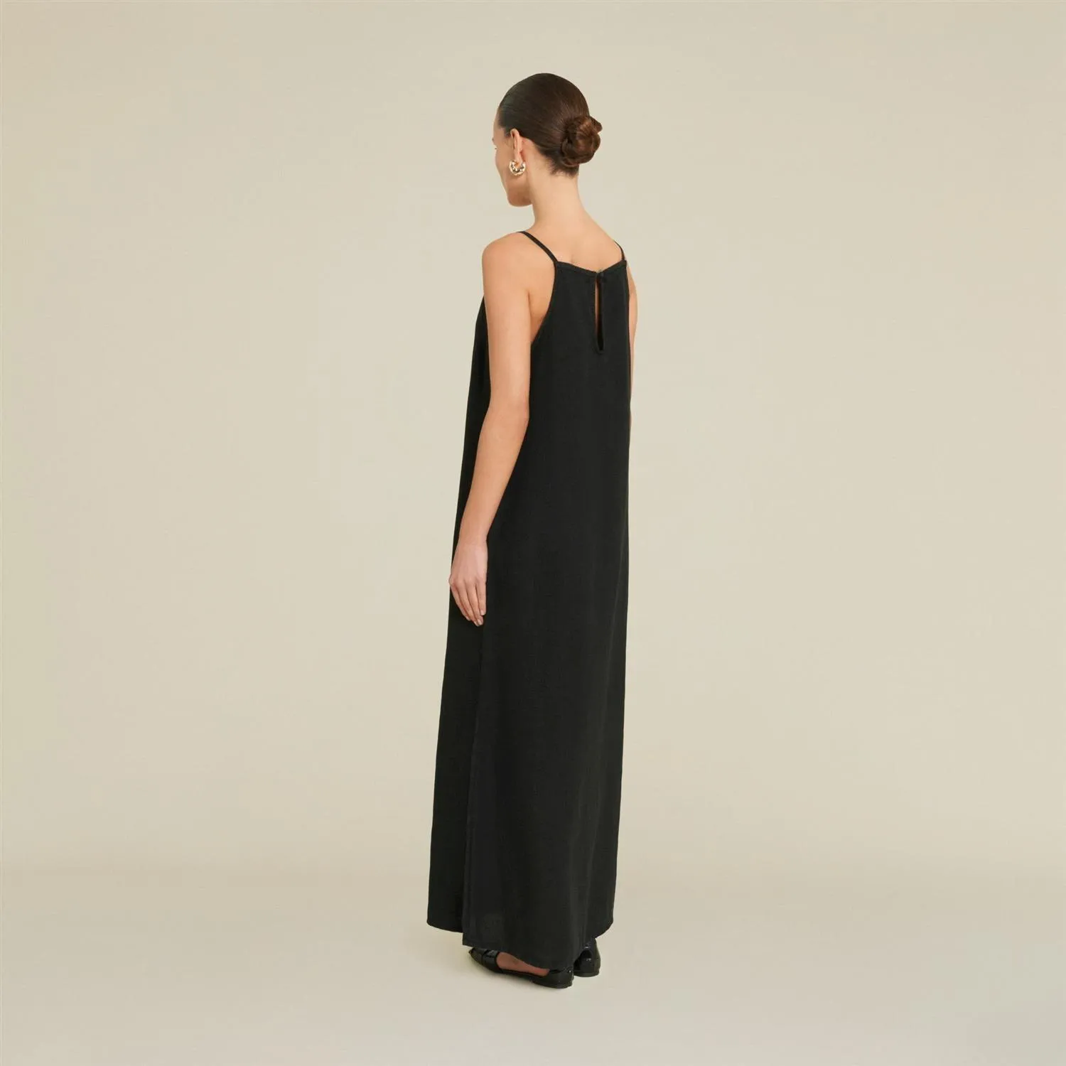 Aura Linen Slip Dress Black