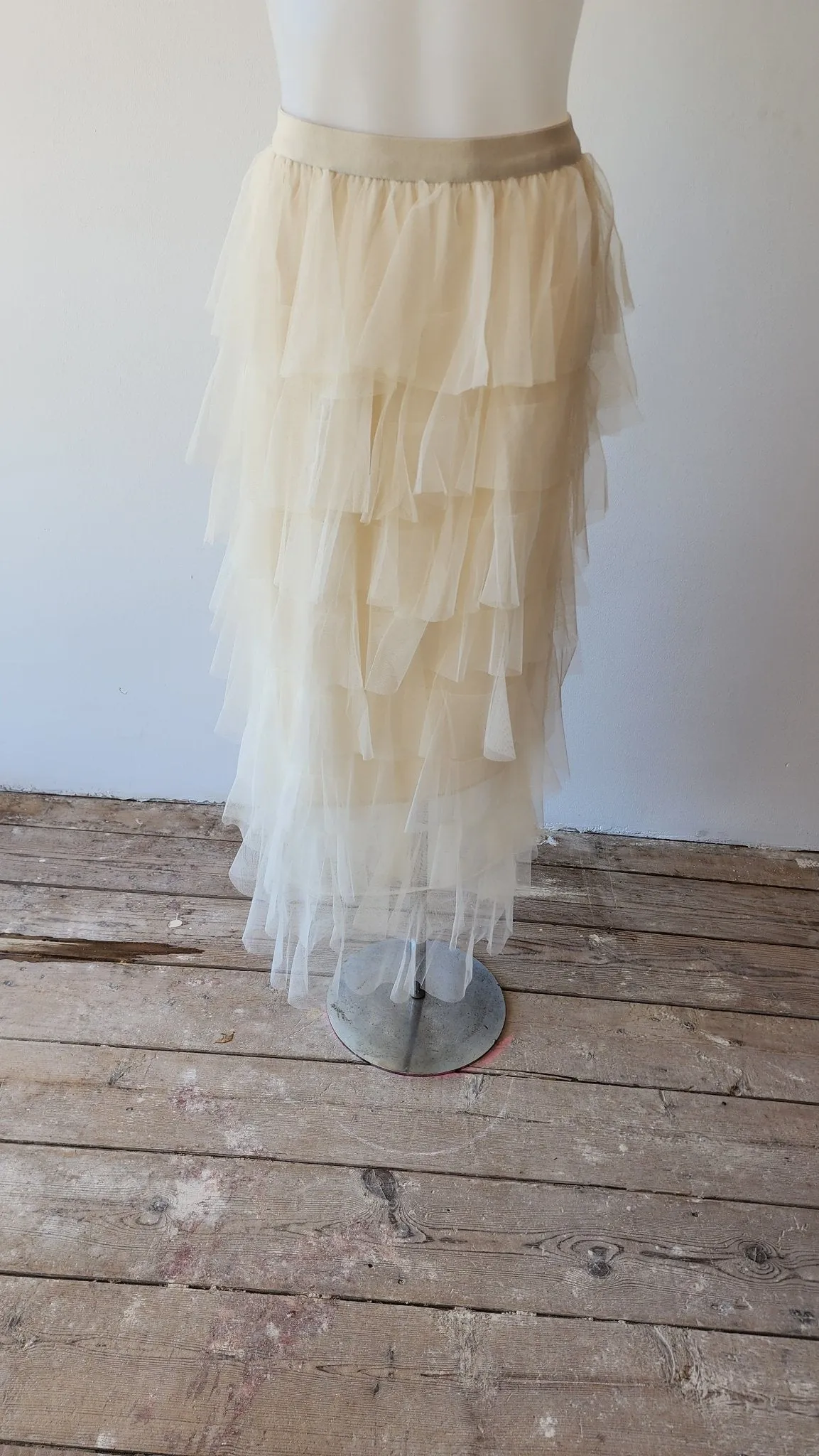 Beige Layered midi Tulle Skirt