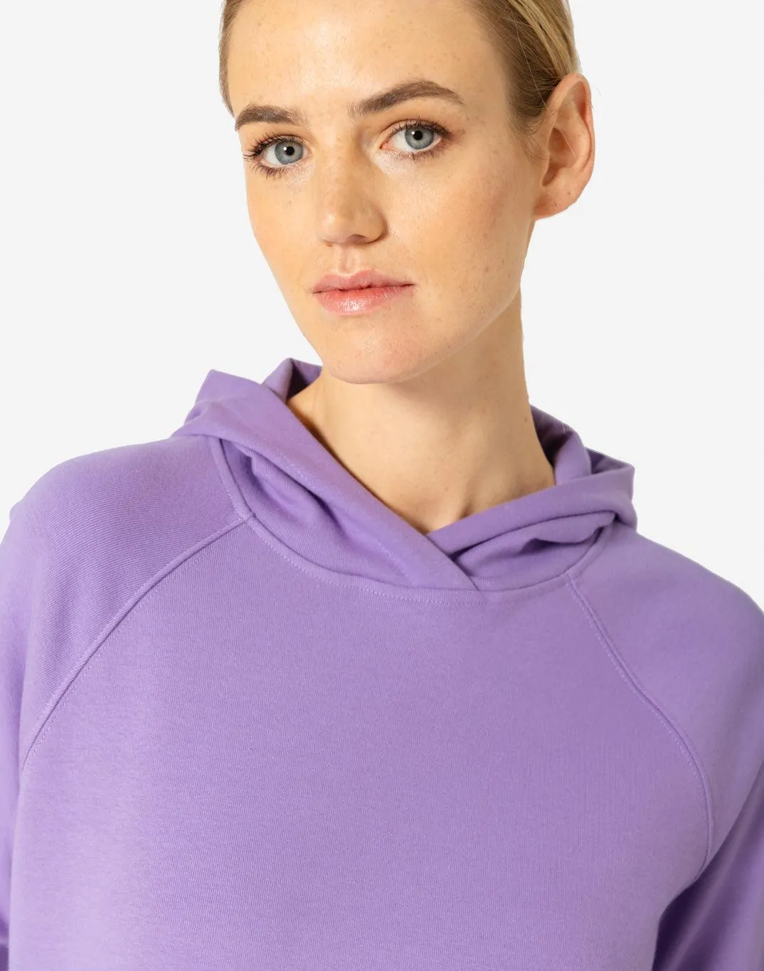 Chill Hoodie in Lavender