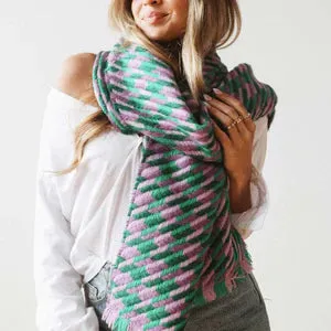 Cold Morning Houndstooth Scarf