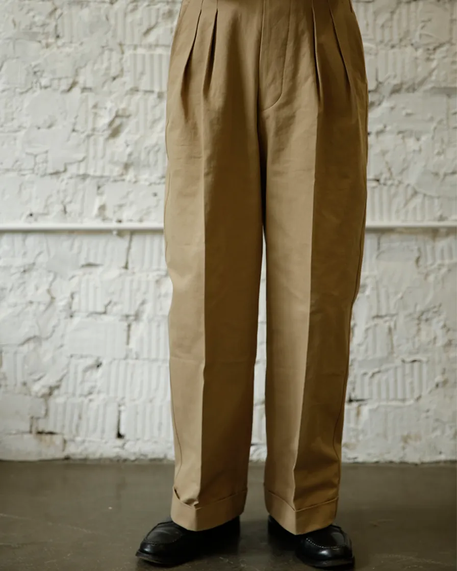 Double Pleated Single Buckle Trousers