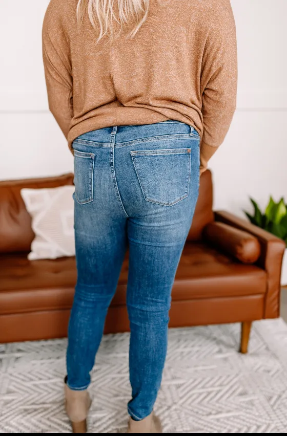 #K524 Eyes On Me Tummy Control Judy Blue Jeans