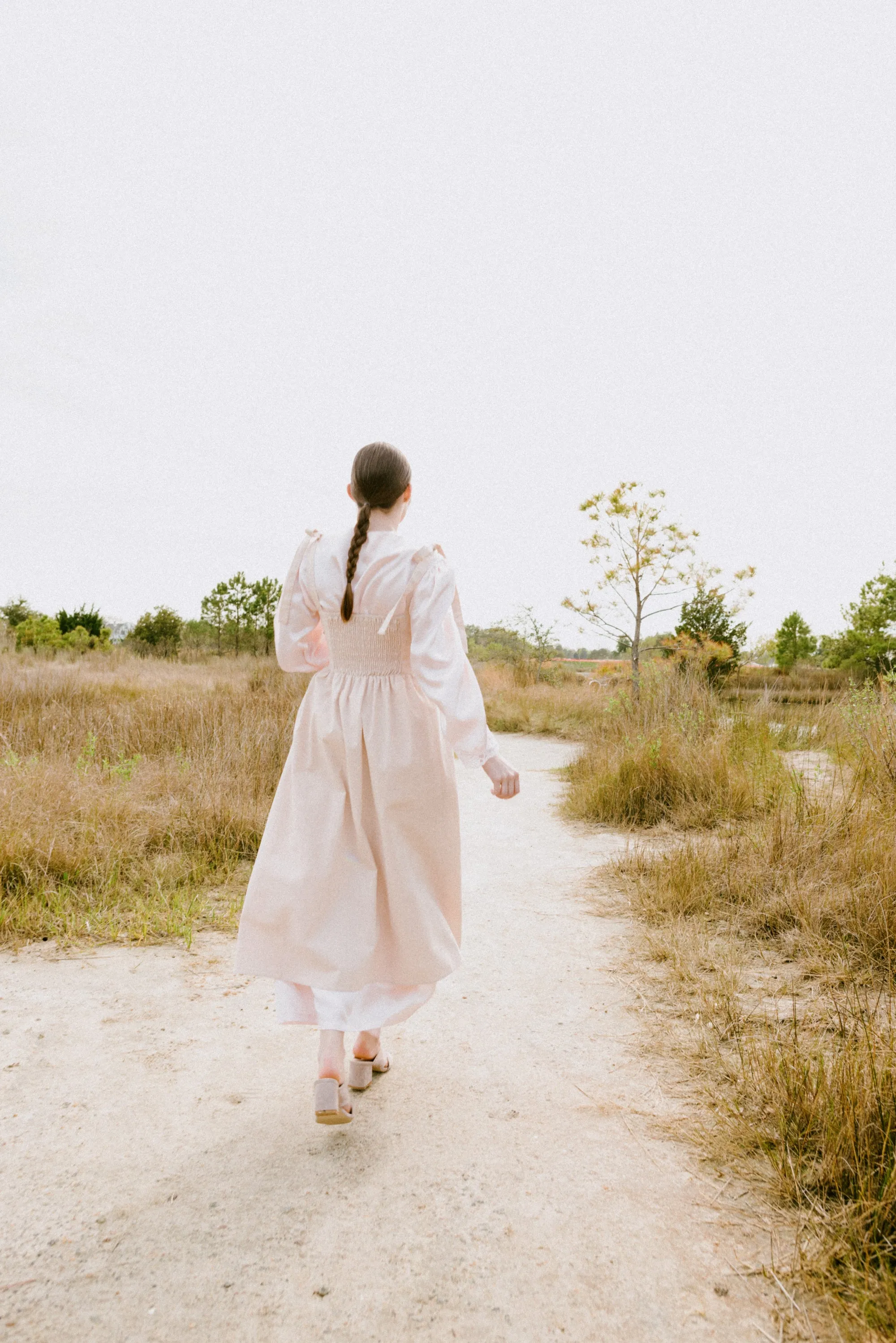 Margareta Dress in Sand