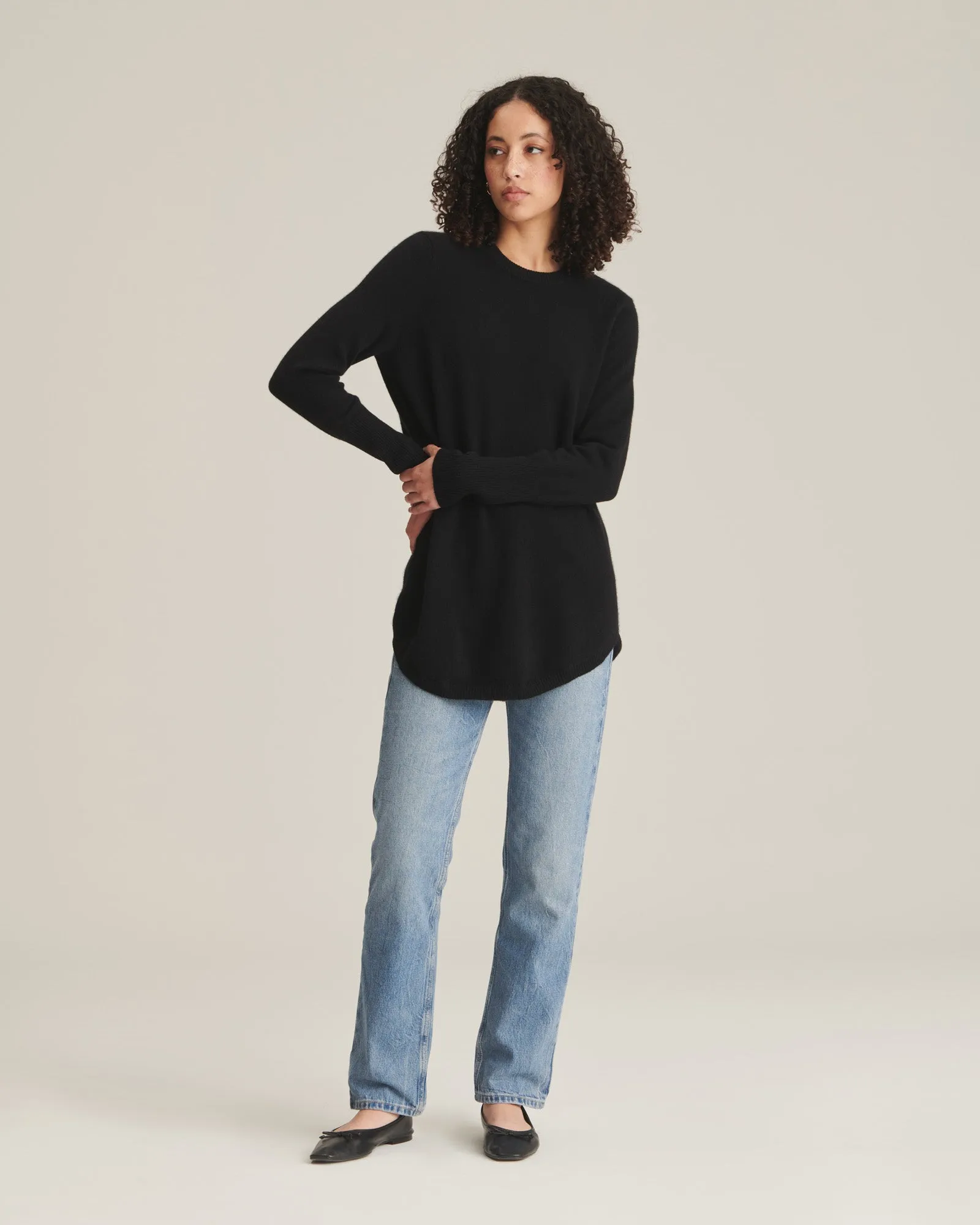 Soft by Naadam 100% Cashmere Crew Neck Curved Hem Sweater