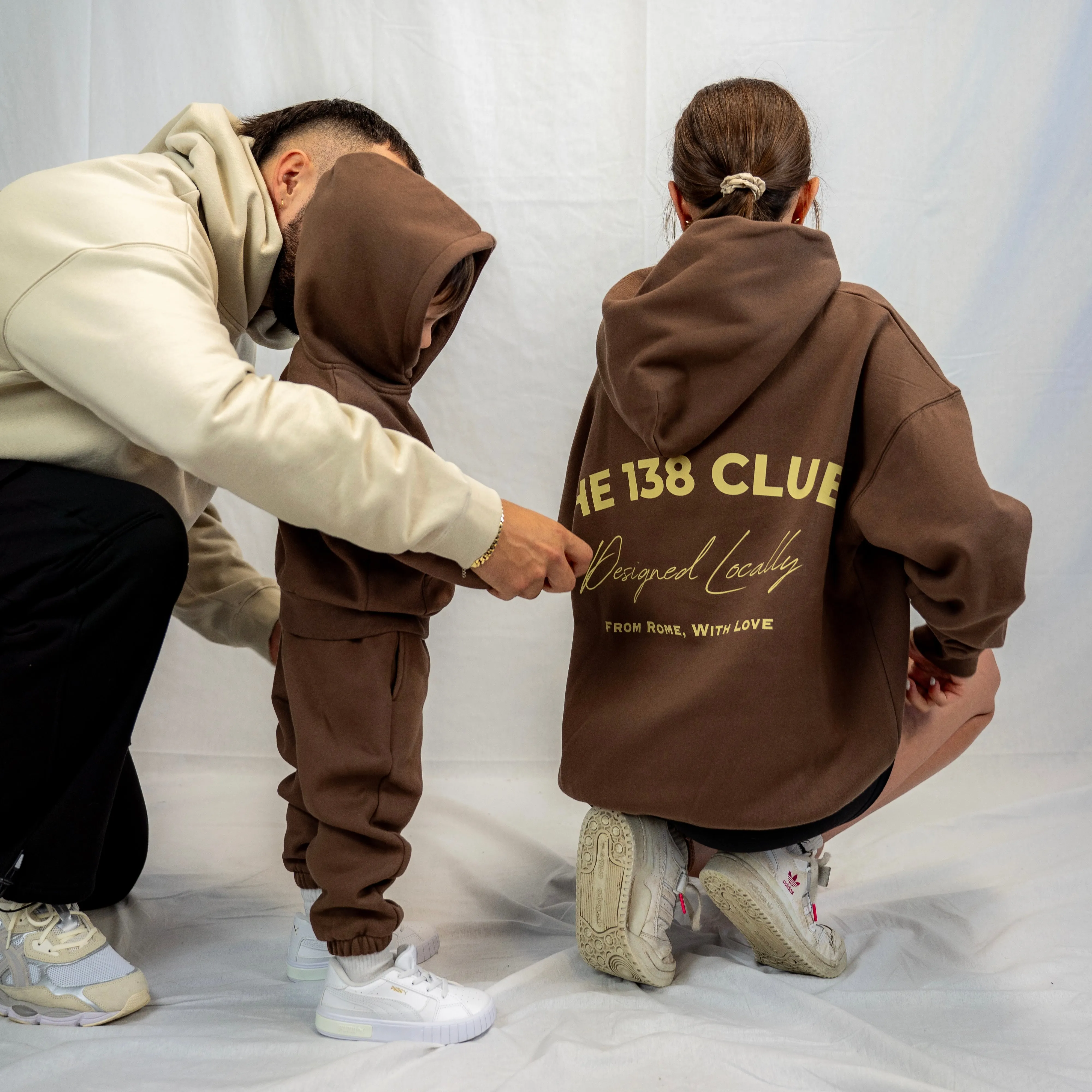 THE 138 CLUB HOODIE - CHOCOLATE