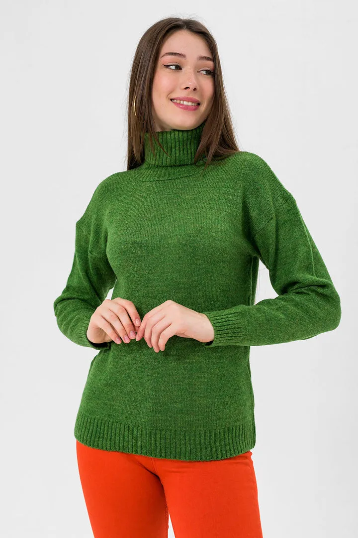 TURTLE NECK SWEATER