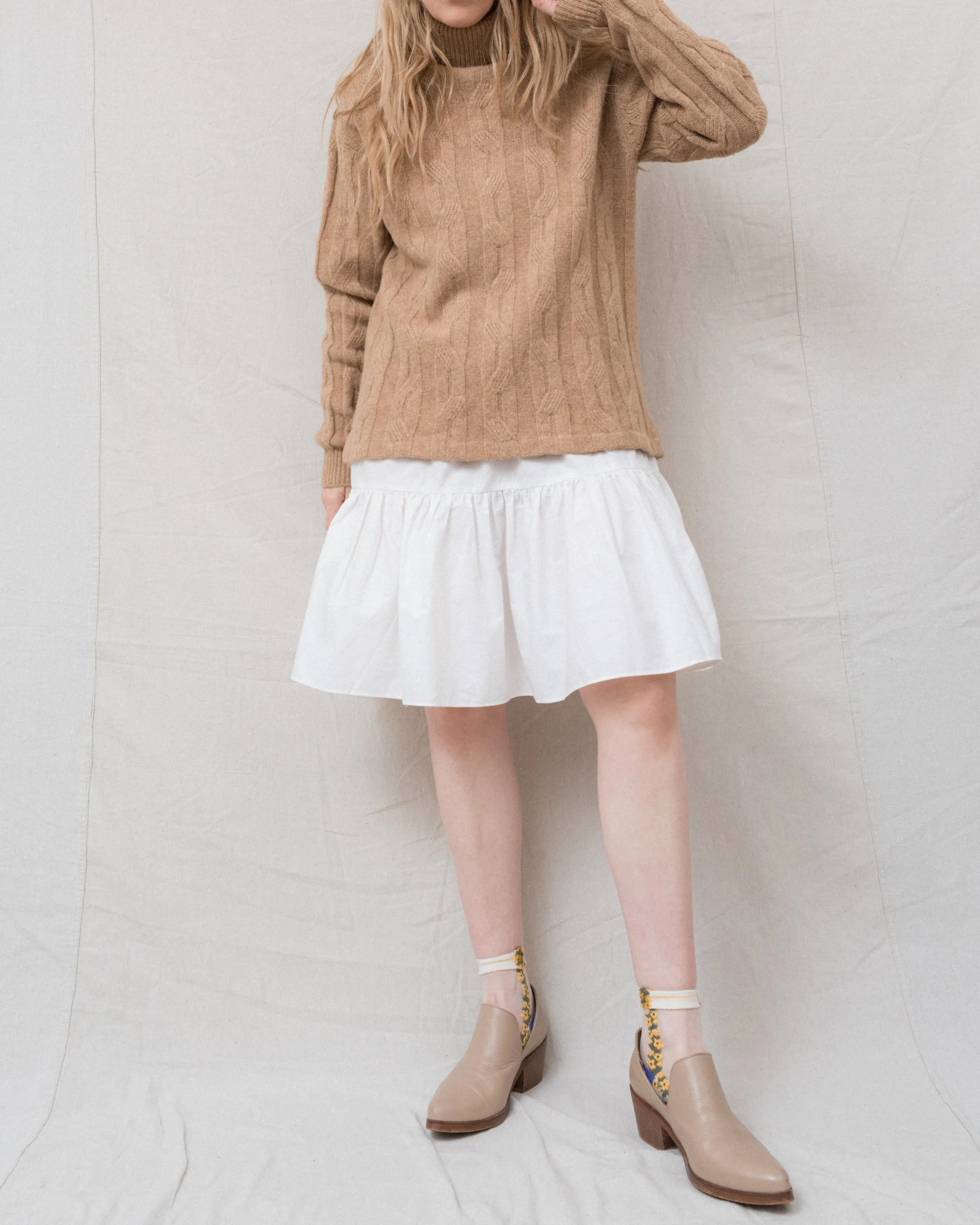 Vintage Toffee Lambs Wool Knit Sweater (S-L)